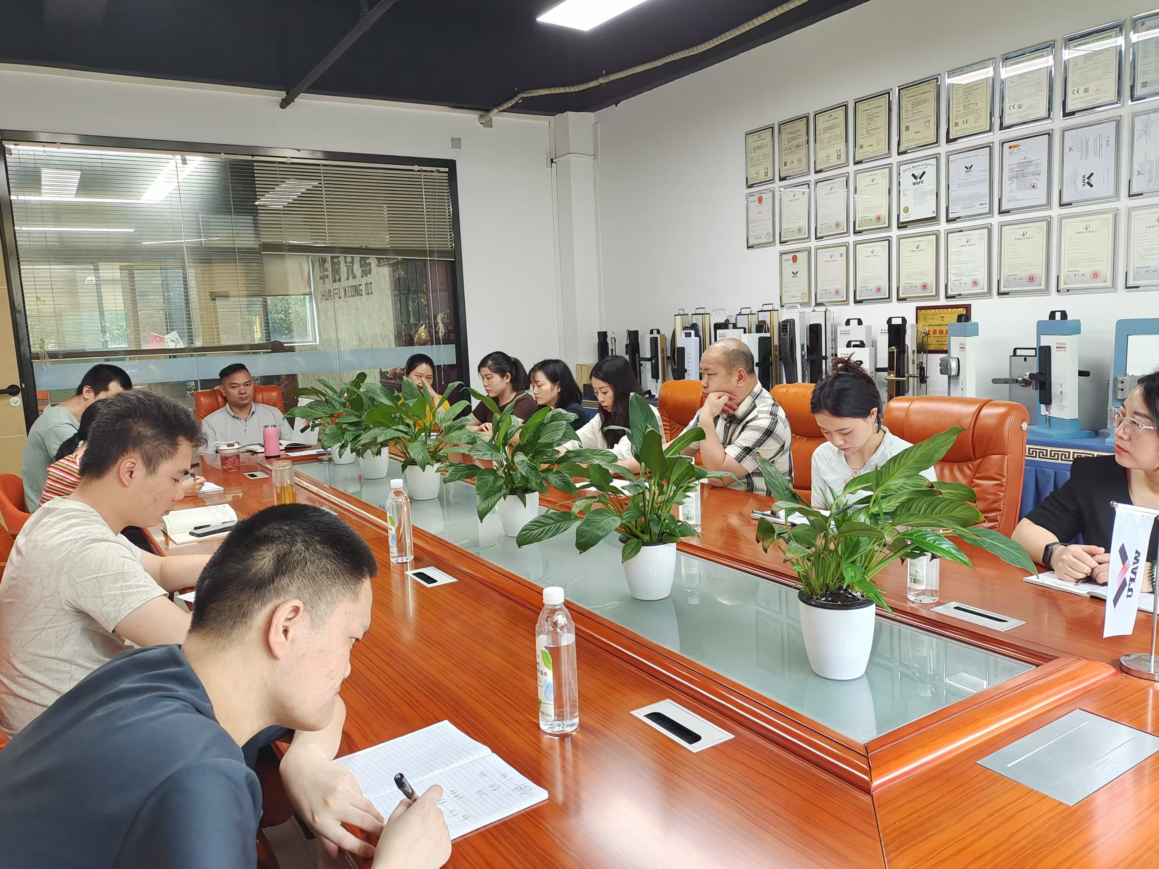 اجتماع العميل