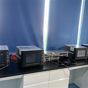 فحص تسرب كفة ضغط الدم