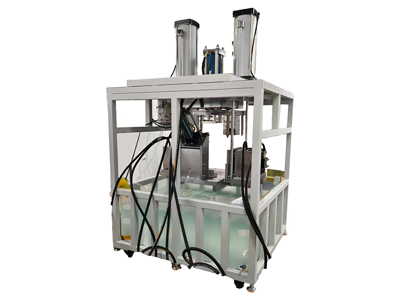 منظر خلفي لآلة اختبار إحكام علبة التروس متعددة الوظائف