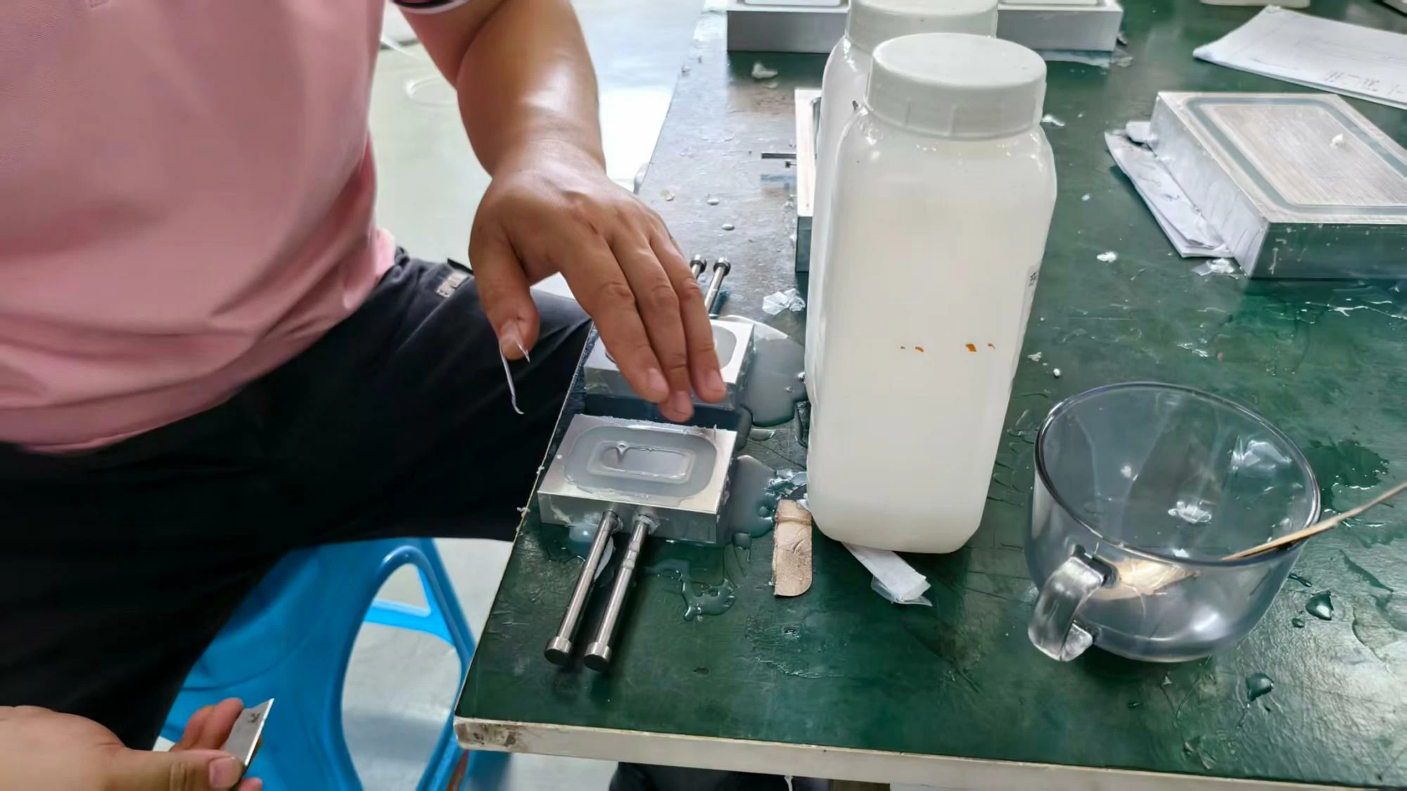 حلقة إحكام مخصصة